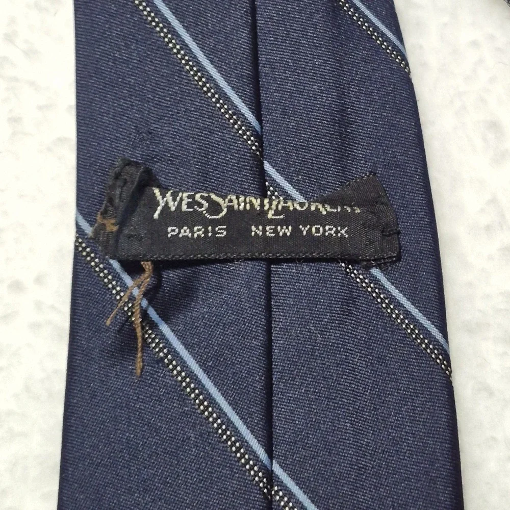 Yves Saint Laurent Silk Blend Tie Navy Stripes YSL Logo Designer Workwear 58